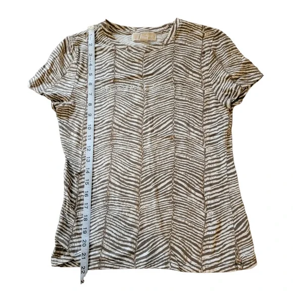 Michael Kors Animal Print/Bling SS Top Size Small - Picture 6 of 7